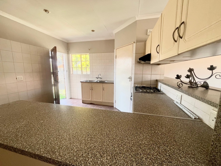 To Let 3 Bedroom Property for Rent in Protea Park North West